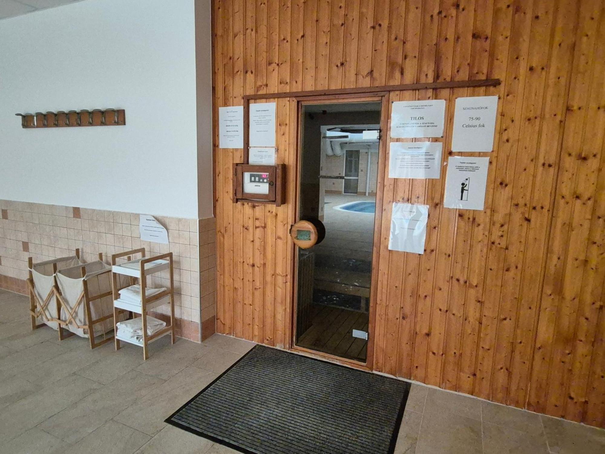 Manna Wellness Zalakaros Apartment Bagian luar foto