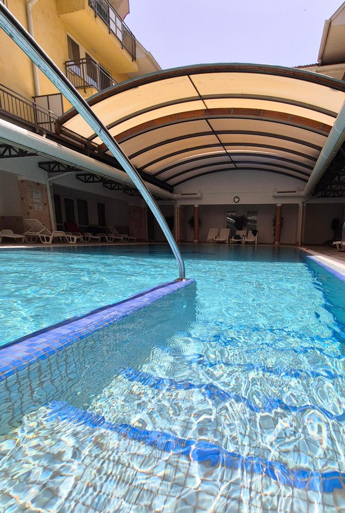 Manna Wellness Zalakaros Apartment Bagian luar foto